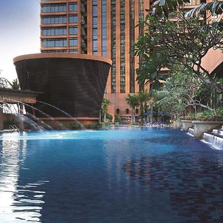 Luxhouz Suites At Times Square Куала Лумпур Екстериор снимка