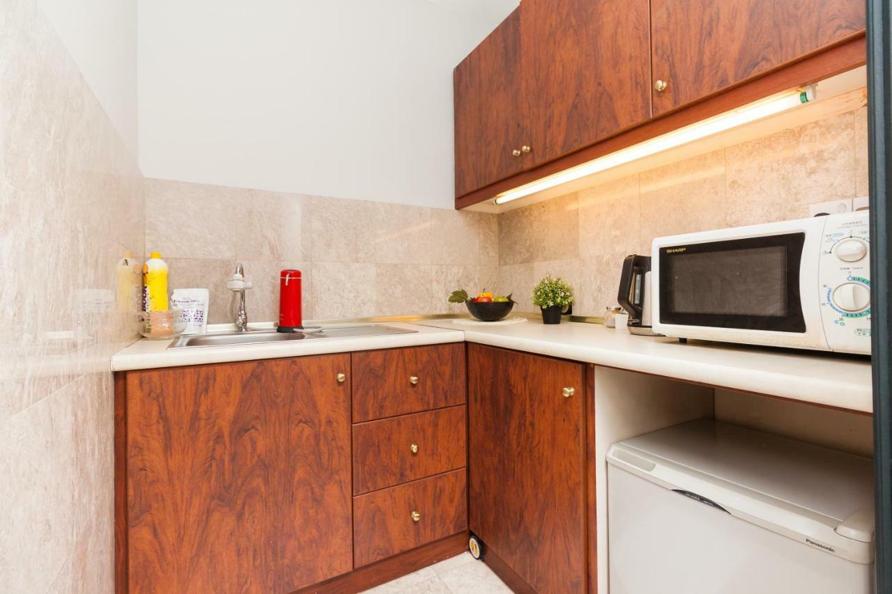 Luxhouz Suites At Times Square Куала Лумпур Екстериор снимка